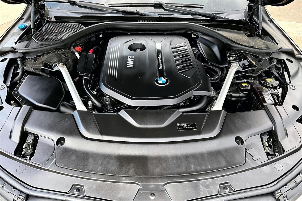 BMW 7 Series 740i xDrive Sedan 2019