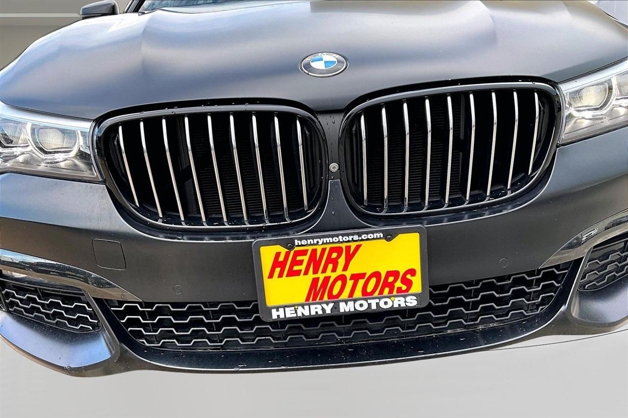 BMW 7 Series 740i xDrive Sedan 2019