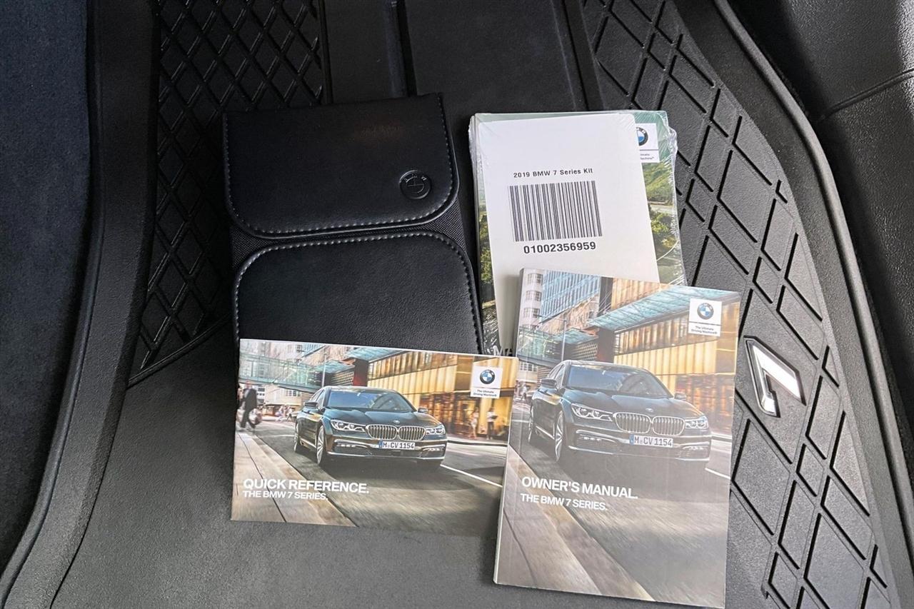 BMW 7 Series 740i xDrive Sedan 2019