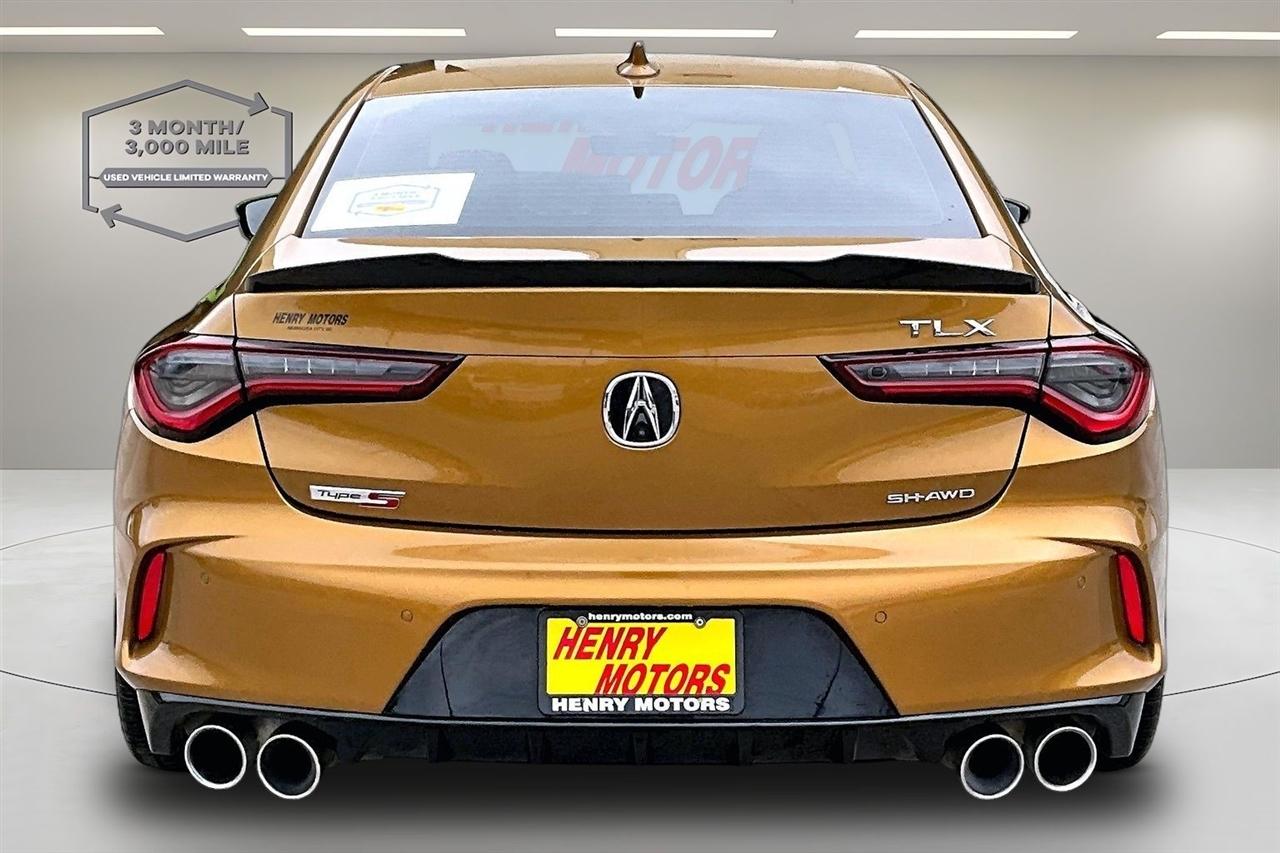 Acura TLX photo 5