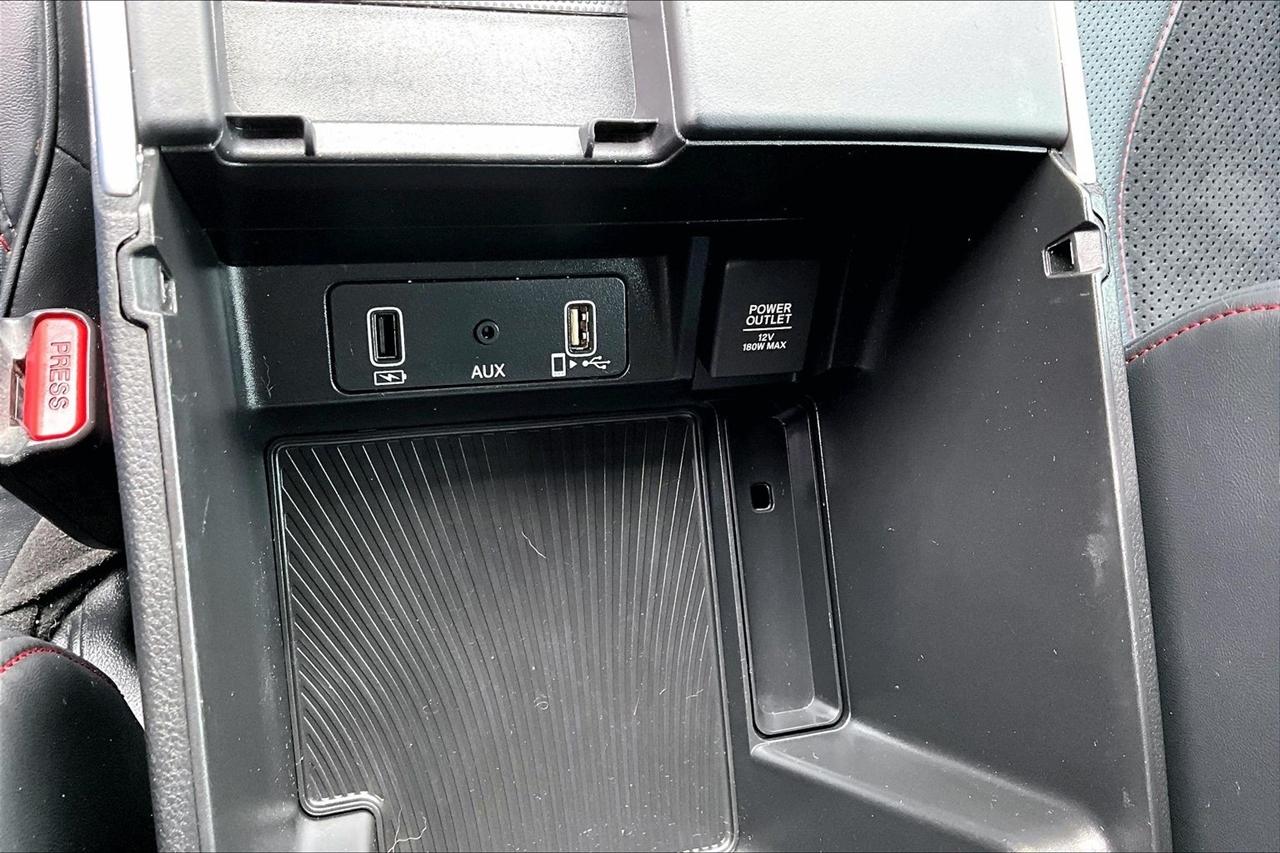 Acura TLX photo 17