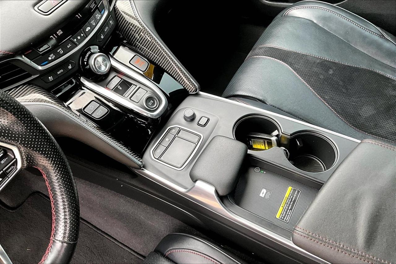 Acura TLX photo 19