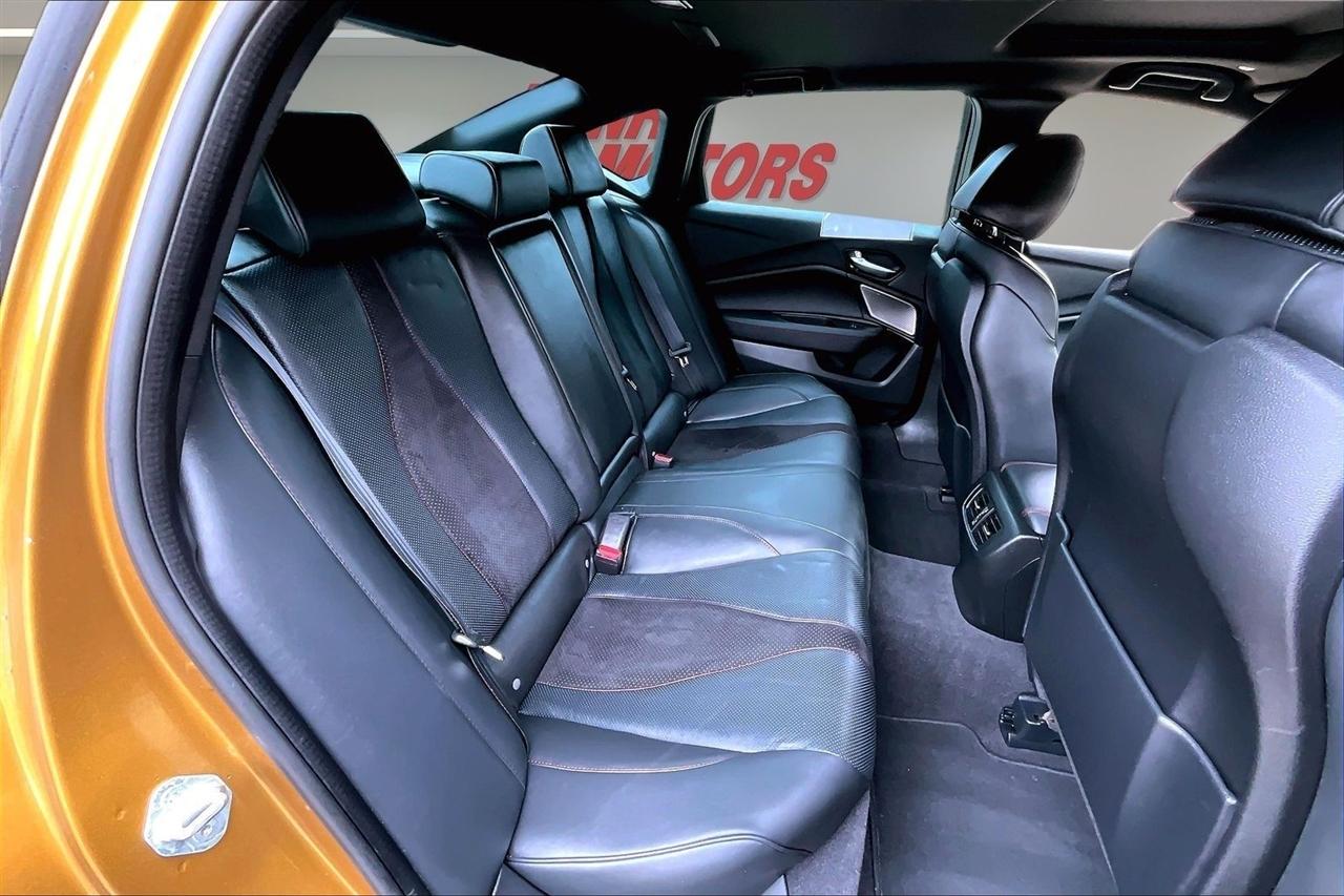 Acura TLX photo 27