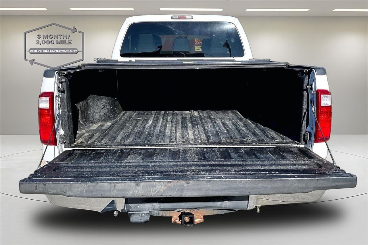 Ford Super Duty F-250 SRW 2WD Crew Cab 156" XLT 2016