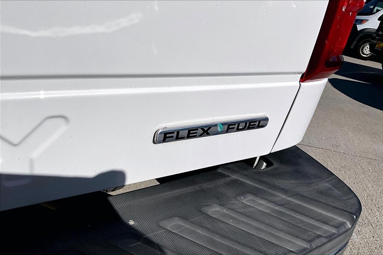 Ford Super Duty F-250 SRW 2WD Crew Cab 156" XLT 2016