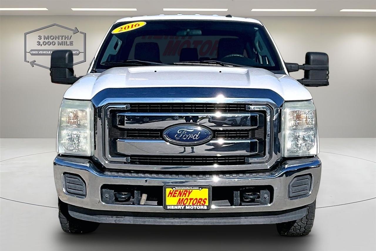Ford F-250 photo 2