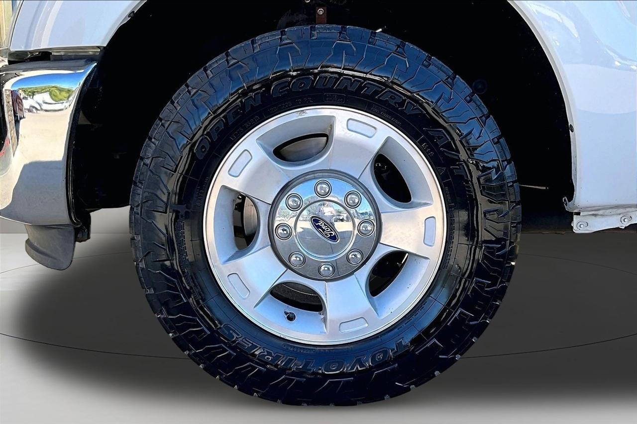 Ford F-250 photo 35