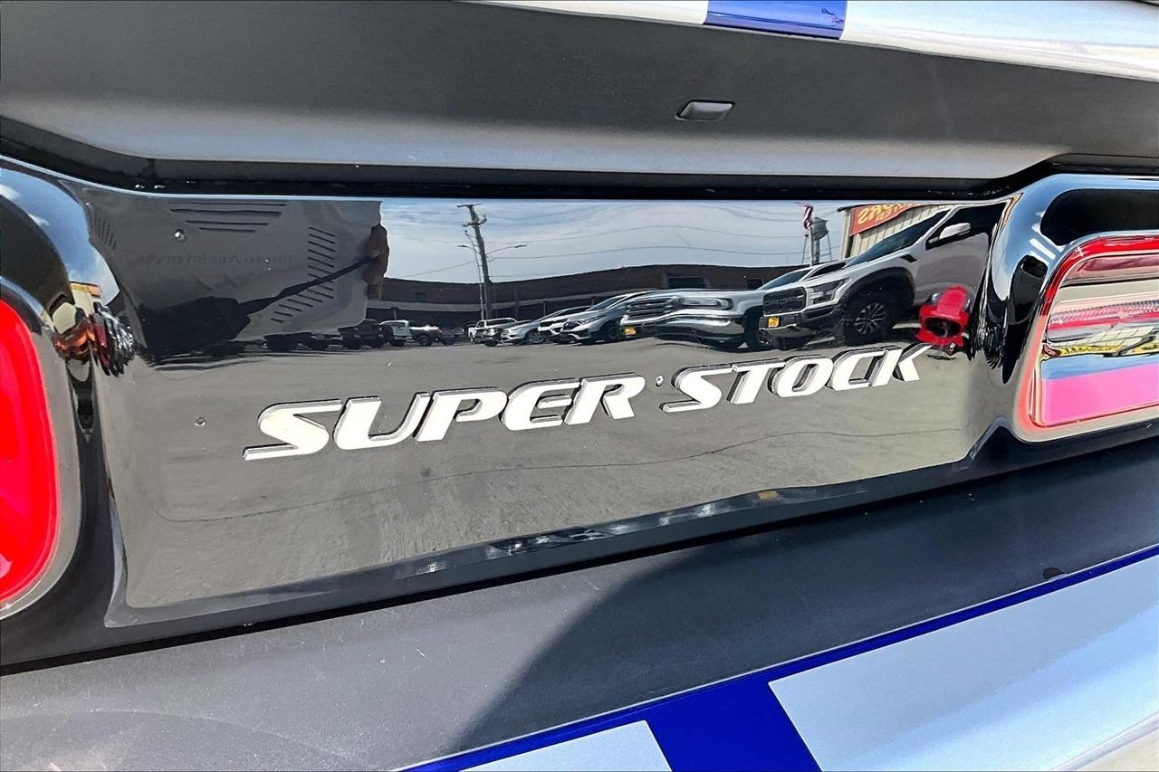 Dodge Challenger SRT Super Stock RWD 2021