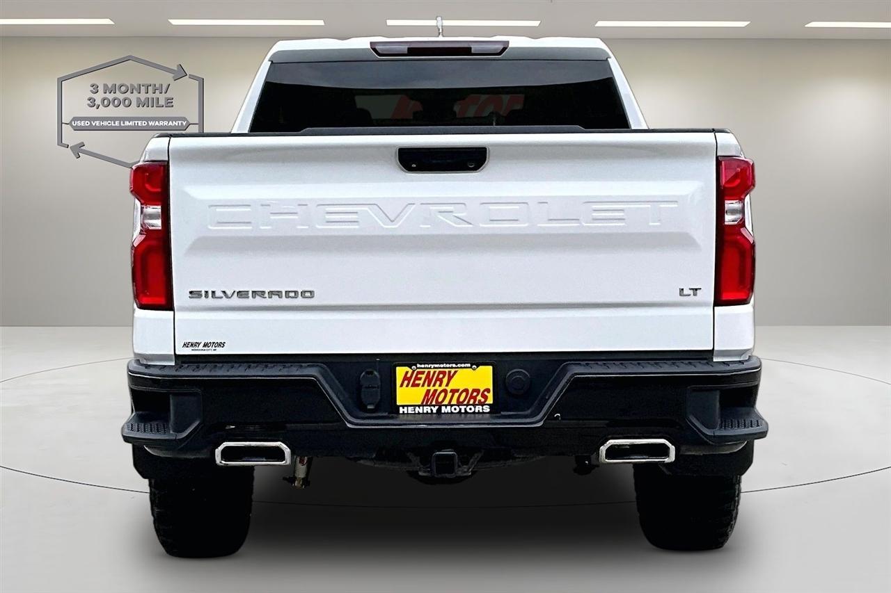 Chevrolet Silverado photo 5