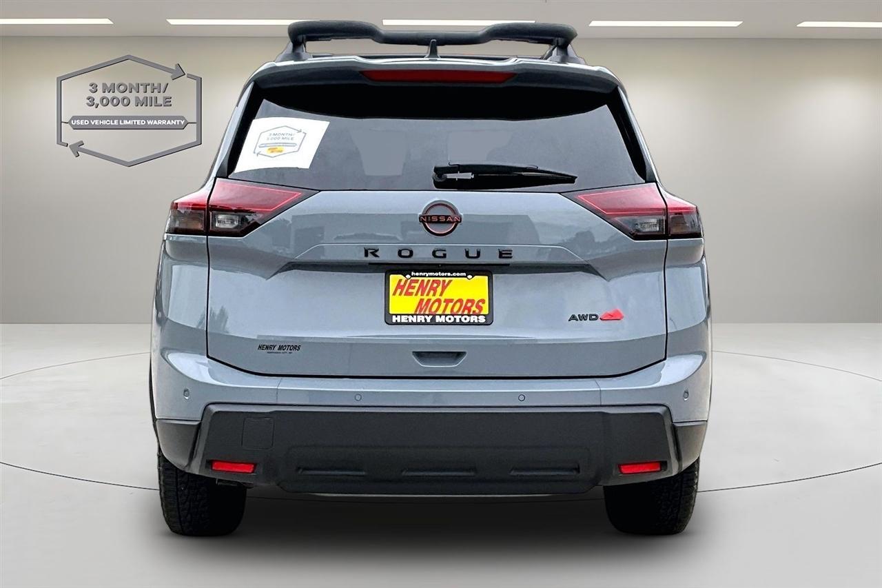Nissan Rogue photo 5