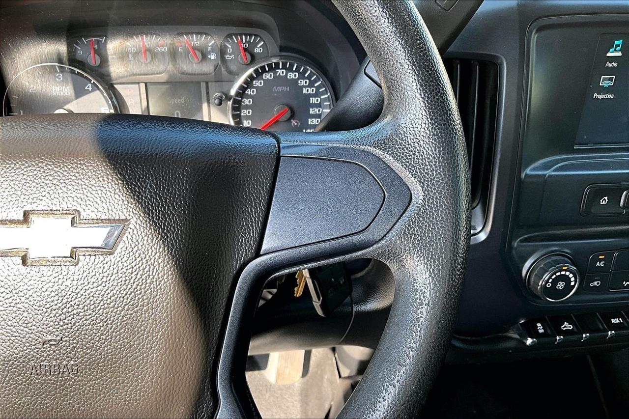 Chevrolet Silverado 2500HD 4WD Reg Cab 133.6" Work Truck 2019