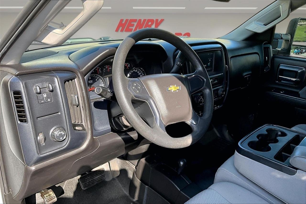 Chevrolet Silverado 2500HD 4WD Reg Cab 133.6" Work Truck 2019