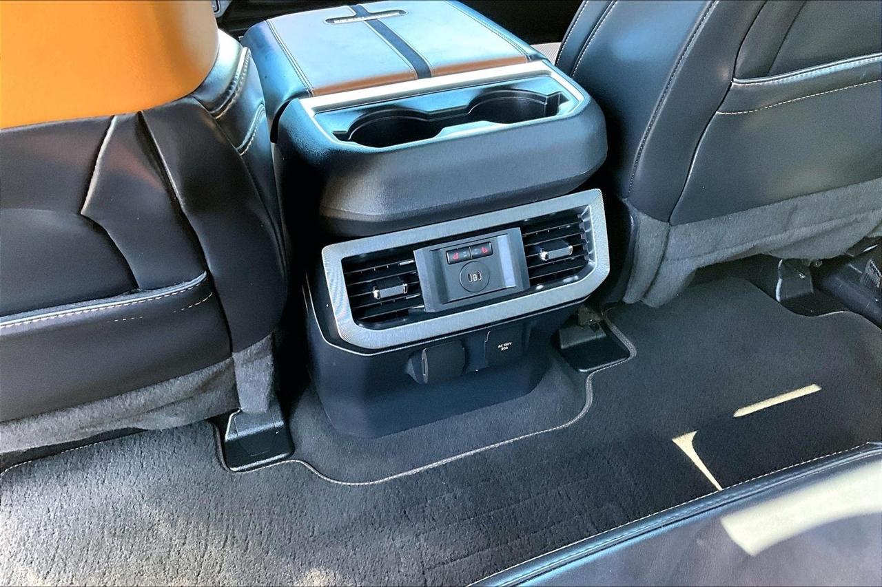 Ford F-250 photo 11