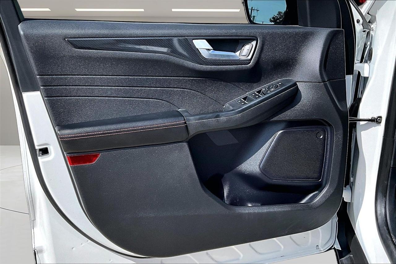 Ford Escape ST-Line Select AWD 2024