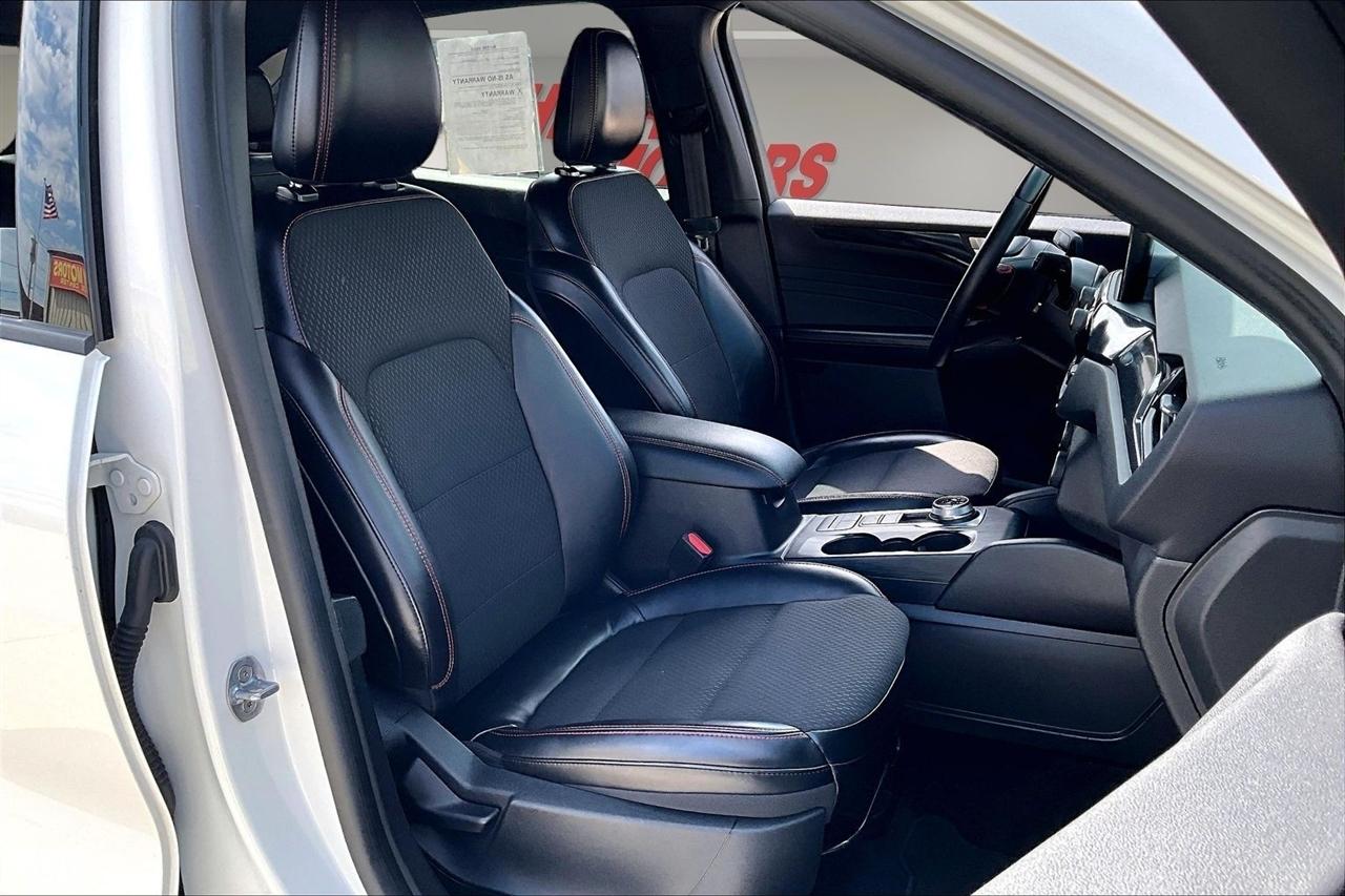 Ford Escape ST-Line Select AWD 2024