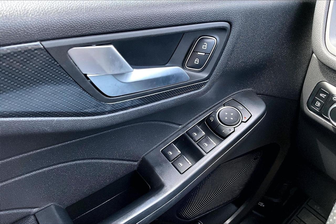 Ford Escape ST-Line Select AWD 2024