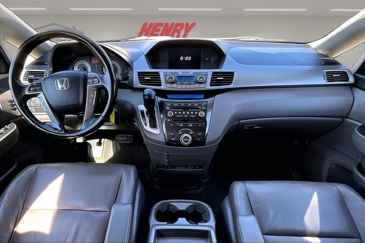 Honda Odyssey photo 7
