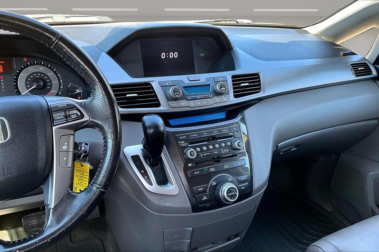 Honda Odyssey photo 9