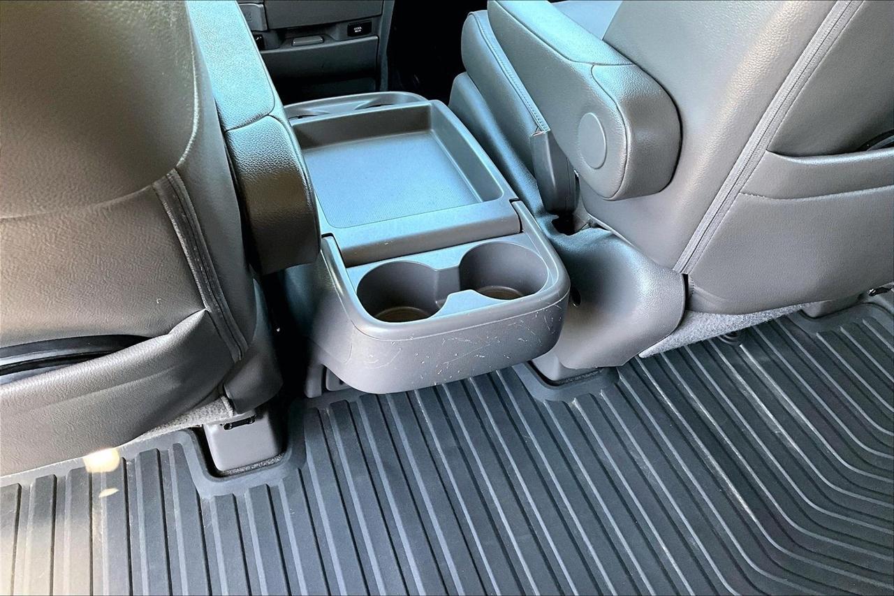 Honda Odyssey photo 10