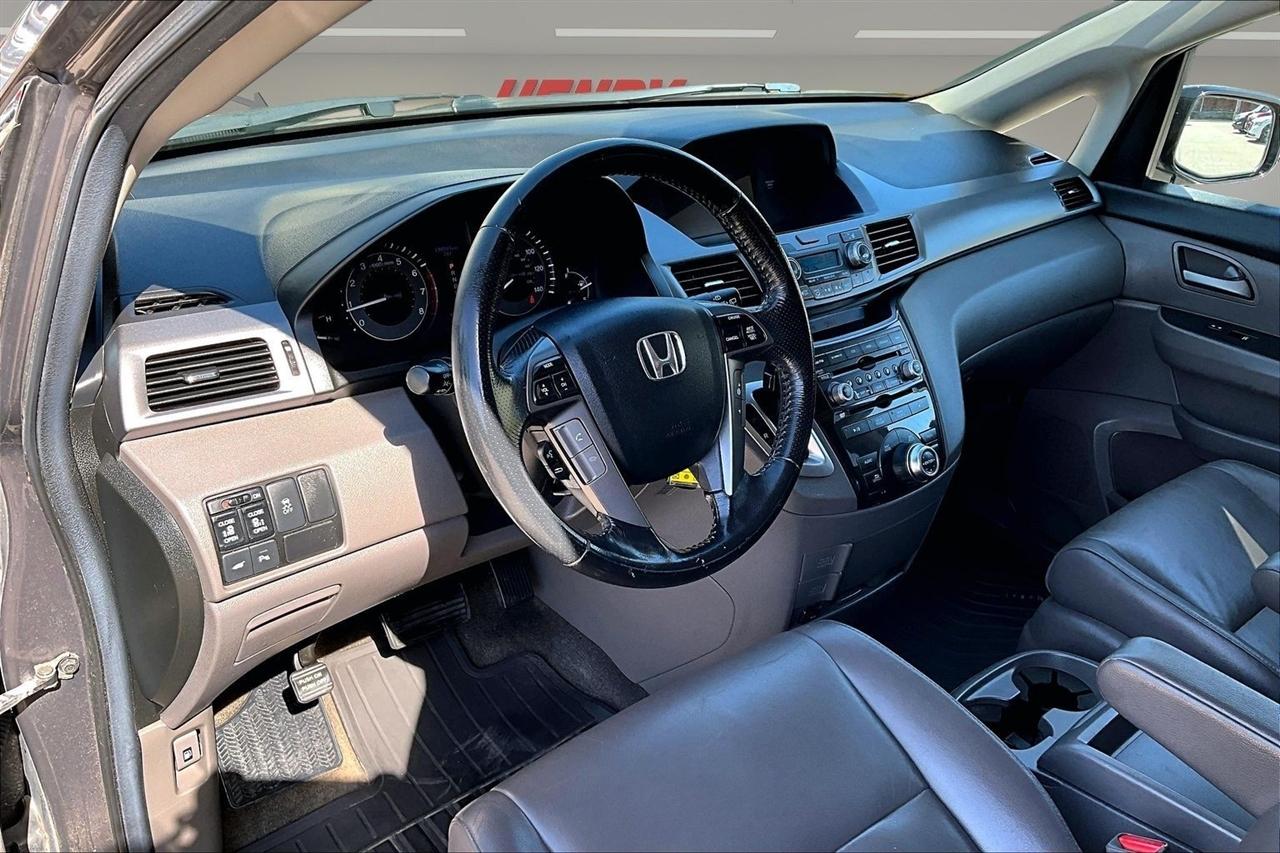Honda Odyssey photo 18
