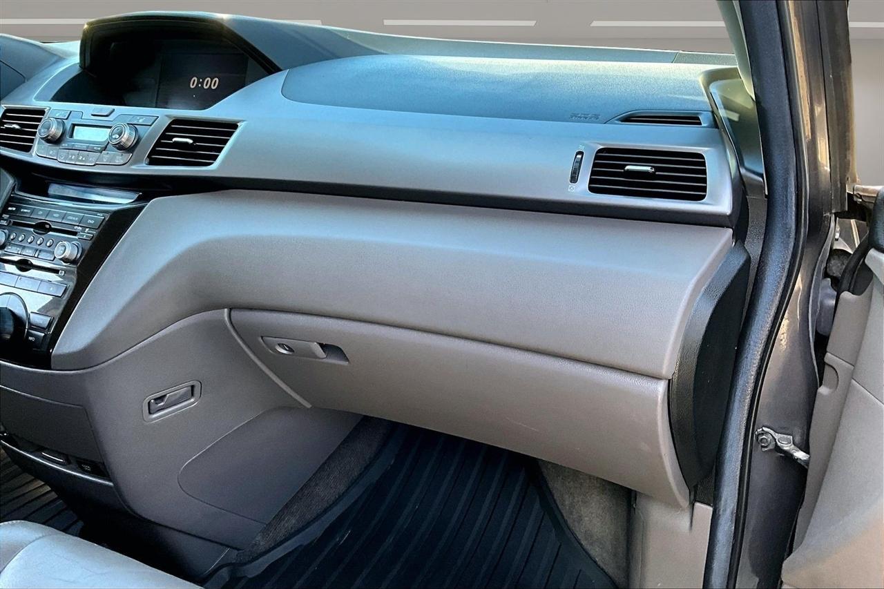 Honda Odyssey photo 29