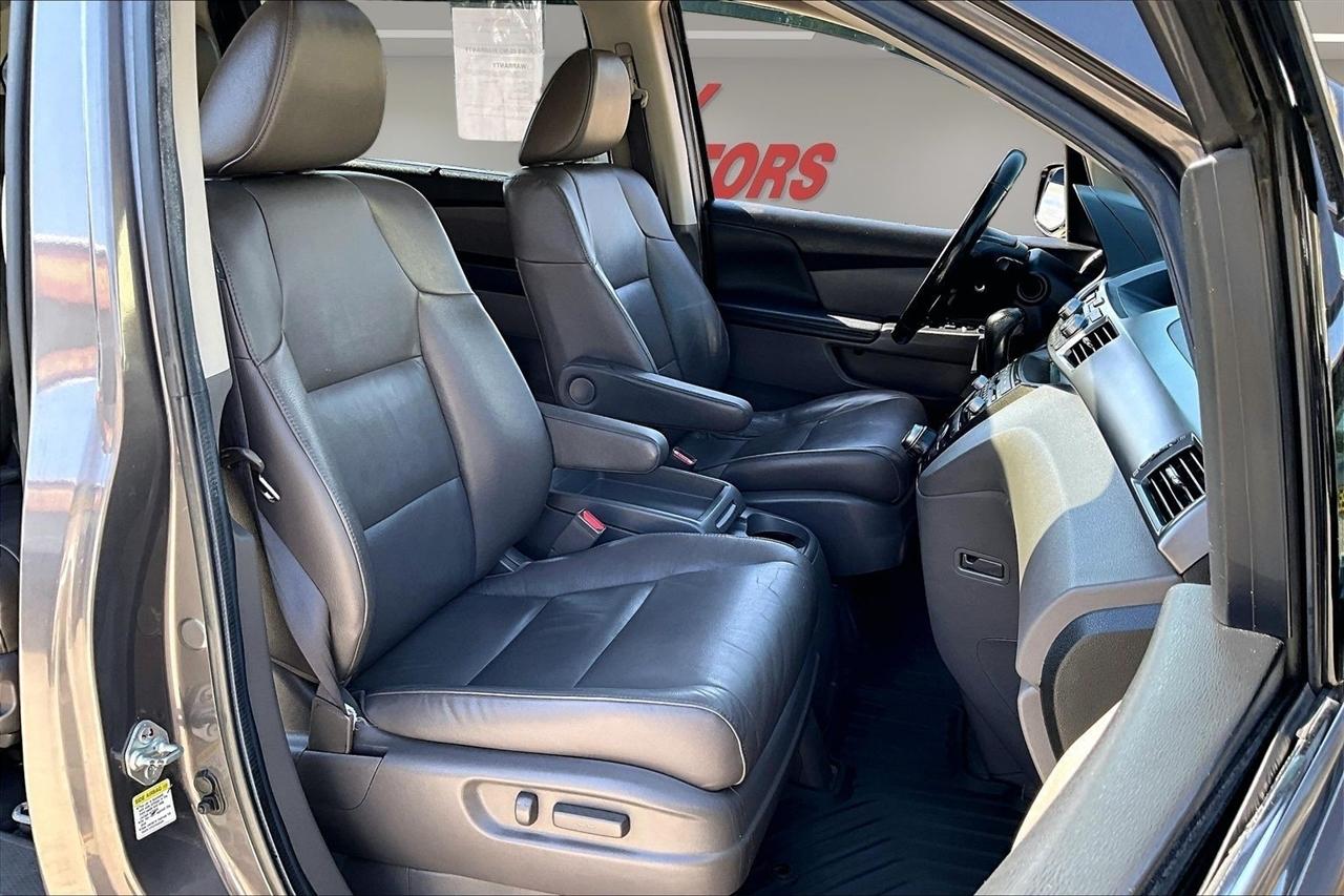 Honda Odyssey photo 32