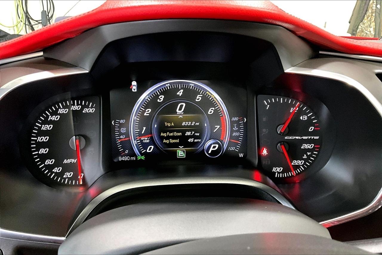 Chevrolet Corvette 2dr Stingray Cpe w/2LT 2019