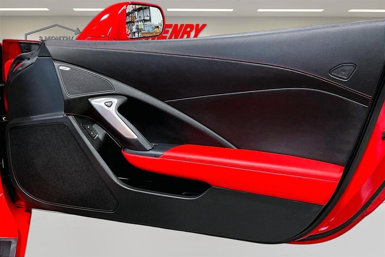 Chevrolet Corvette 2dr Stingray Cpe w/2LT 2019