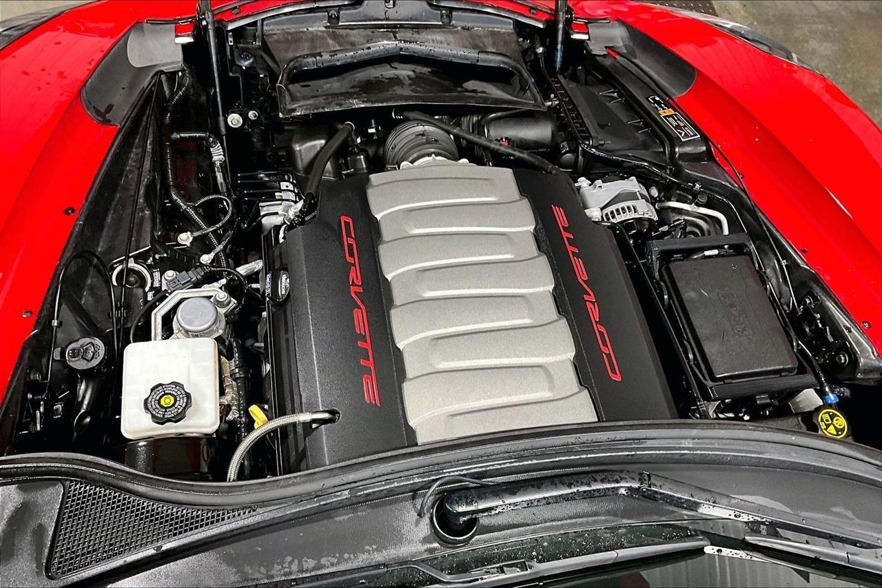 Chevrolet Corvette 2dr Stingray Cpe w/2LT 2019