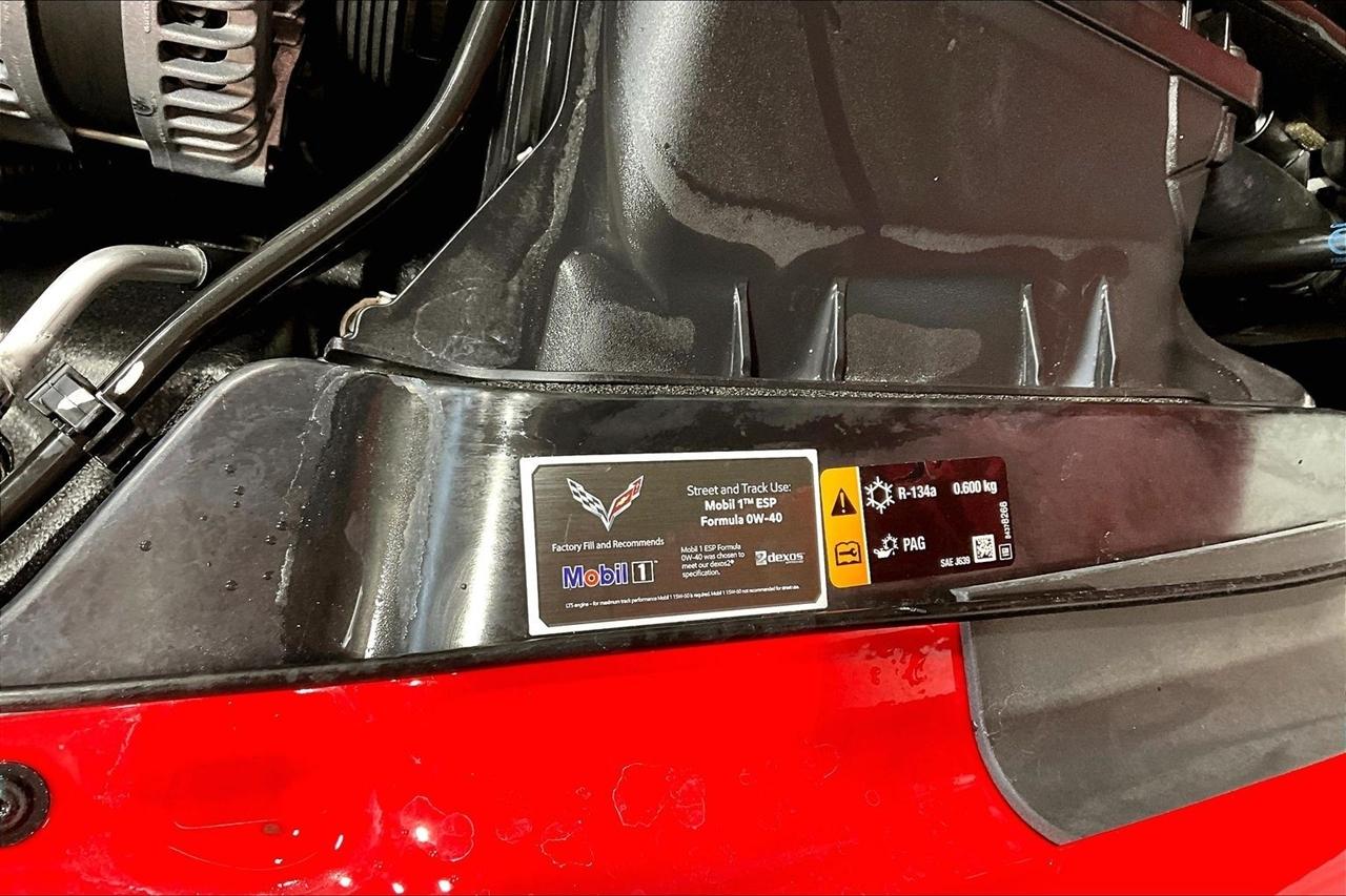 Chevrolet Corvette 2dr Stingray Cpe w/2LT 2019