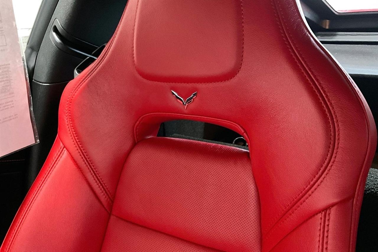 Chevrolet Corvette 2dr Stingray Cpe w/2LT 2019