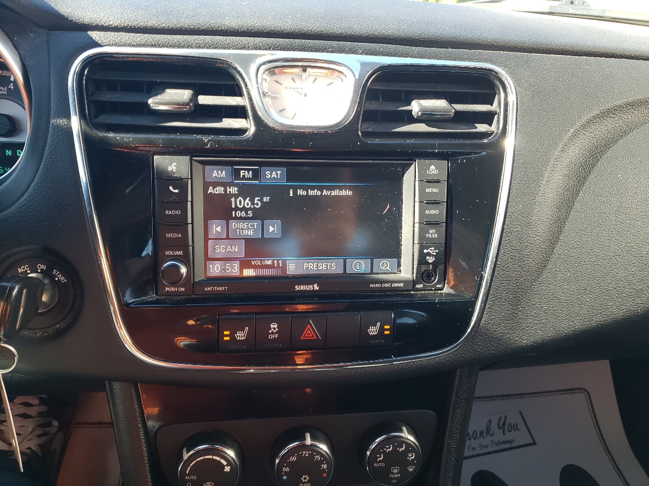 Chrysler 200 4dr Sdn Touring 2014 Chrysler 200 4dr Sdn Touring 2014