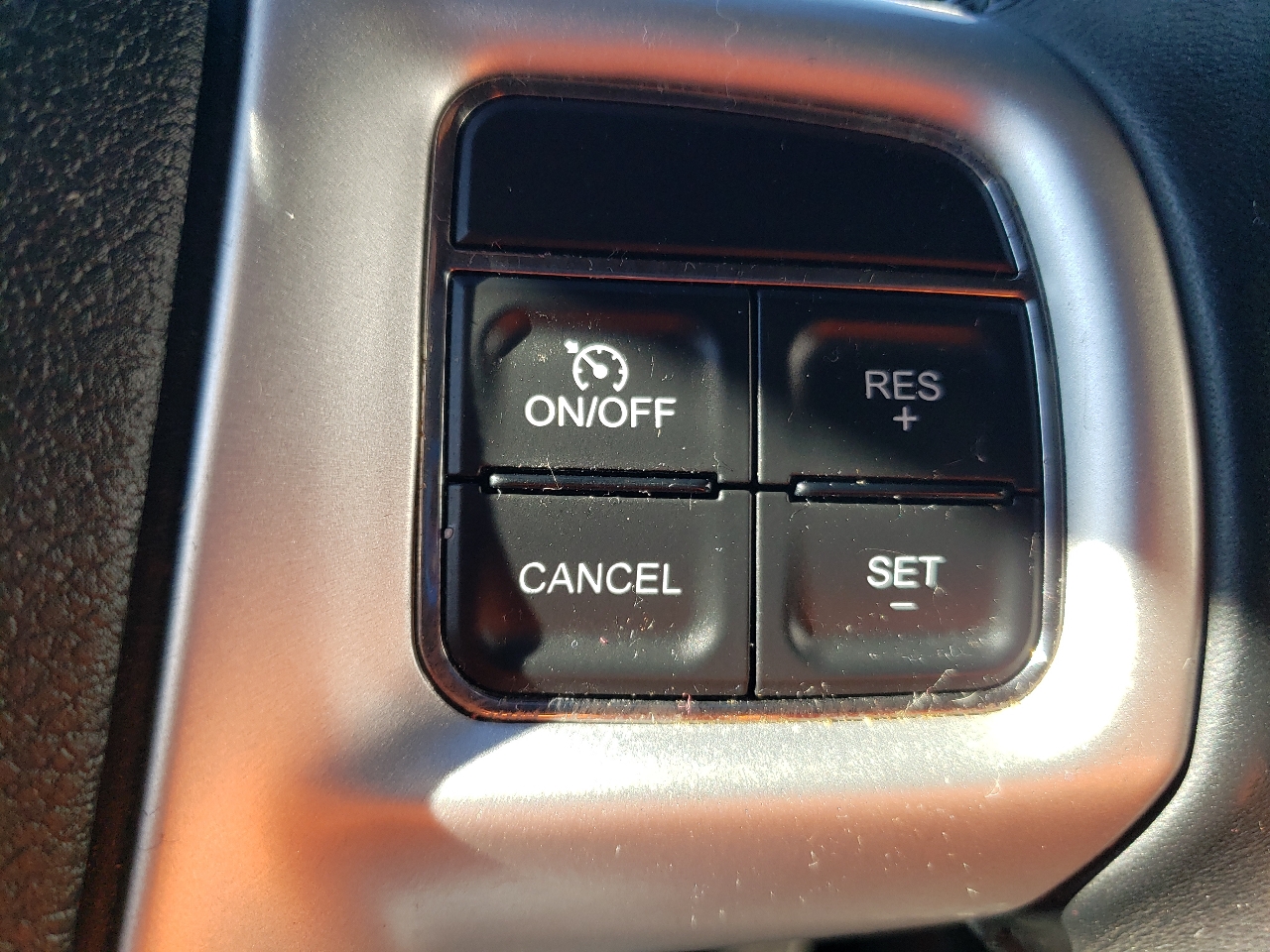 Chrysler 200 4dr Sdn Touring 2014 Chrysler 200 4dr Sdn Touring 2014