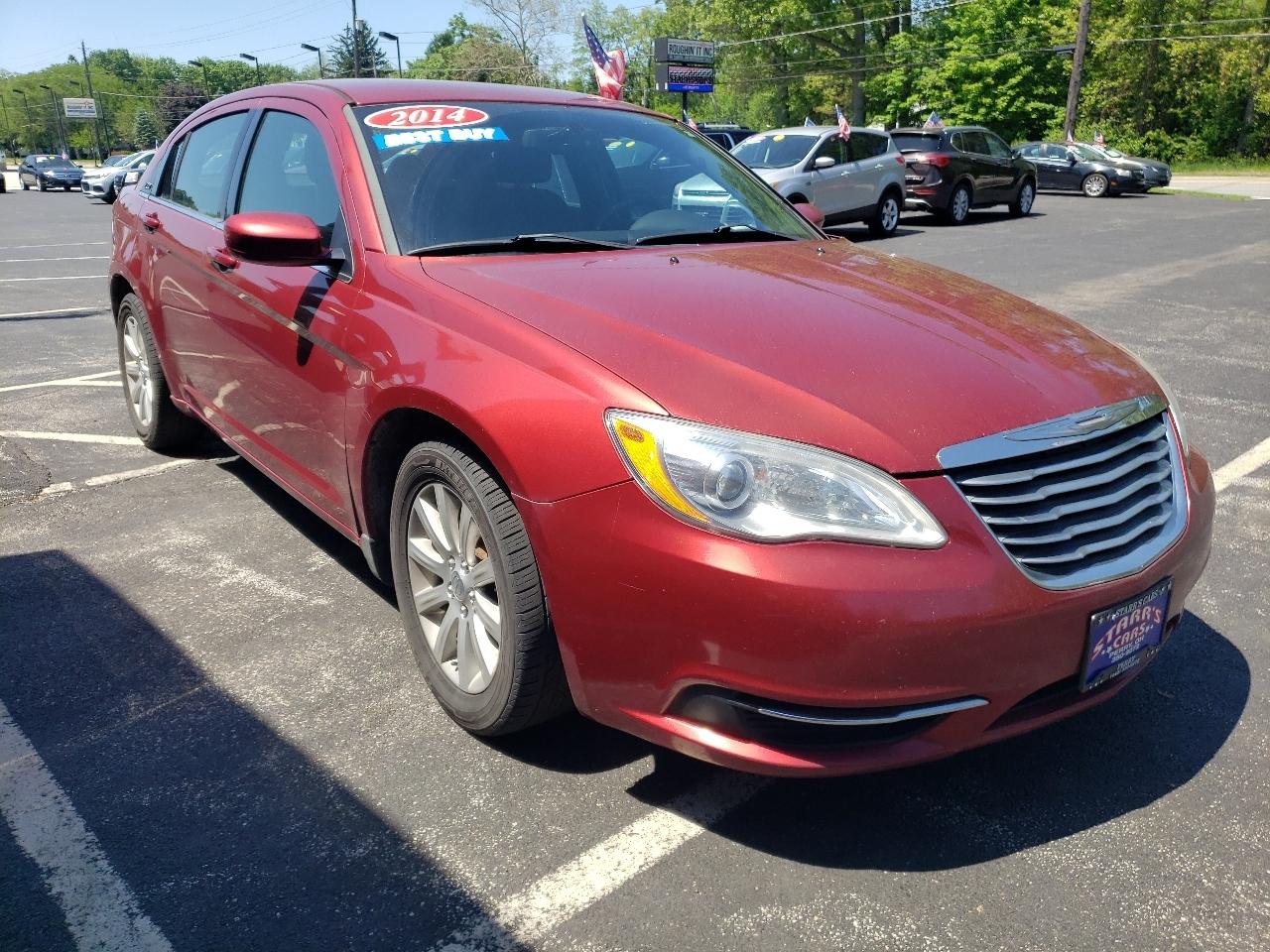Chrysler 200 4dr Sdn Touring 2014