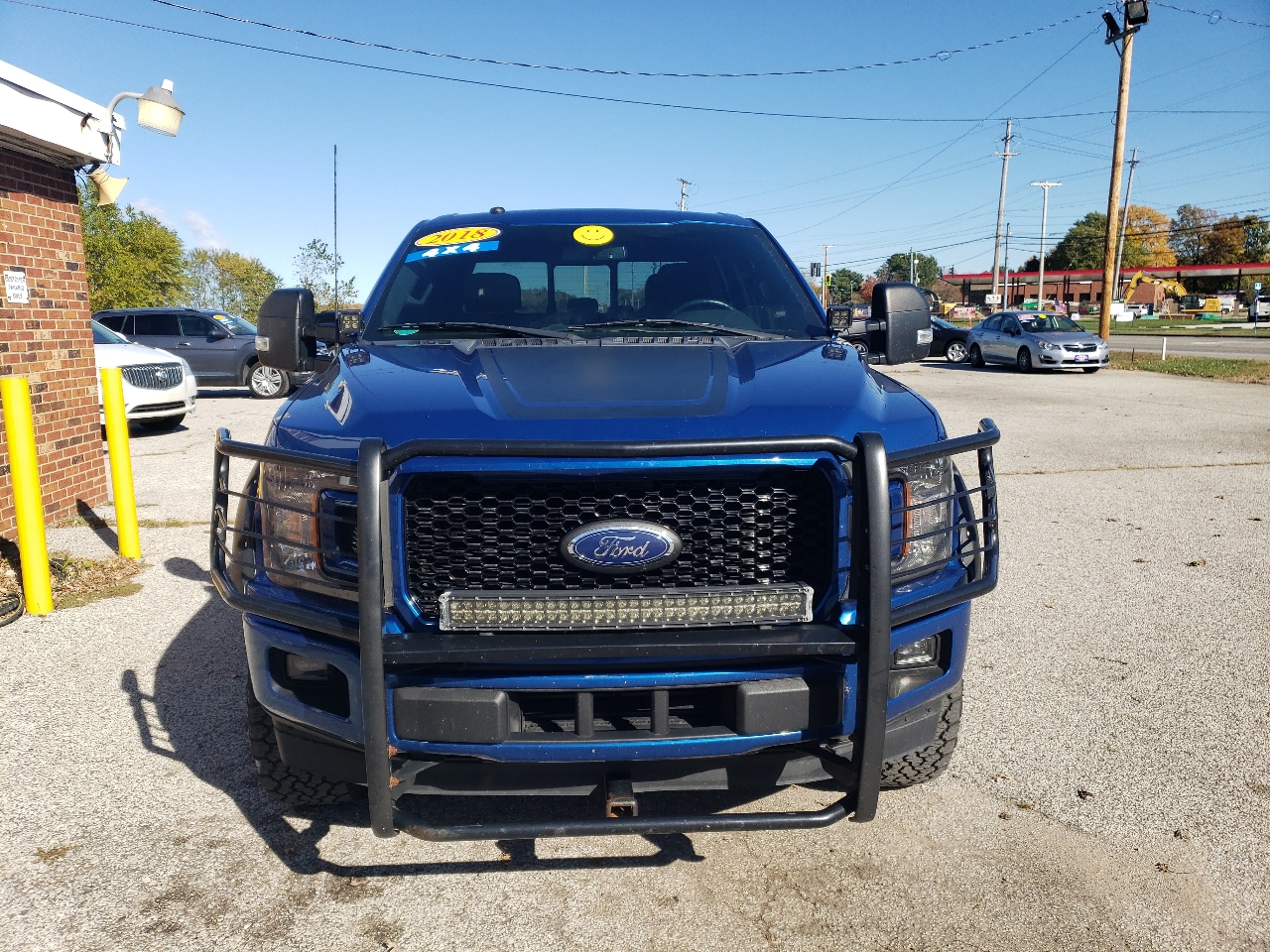 Ford F-150 XLT 4WD SuperCrew 5.5' Box 2018 Ford F-150 XLT 4WD SuperCrew 5.5' Box 2018