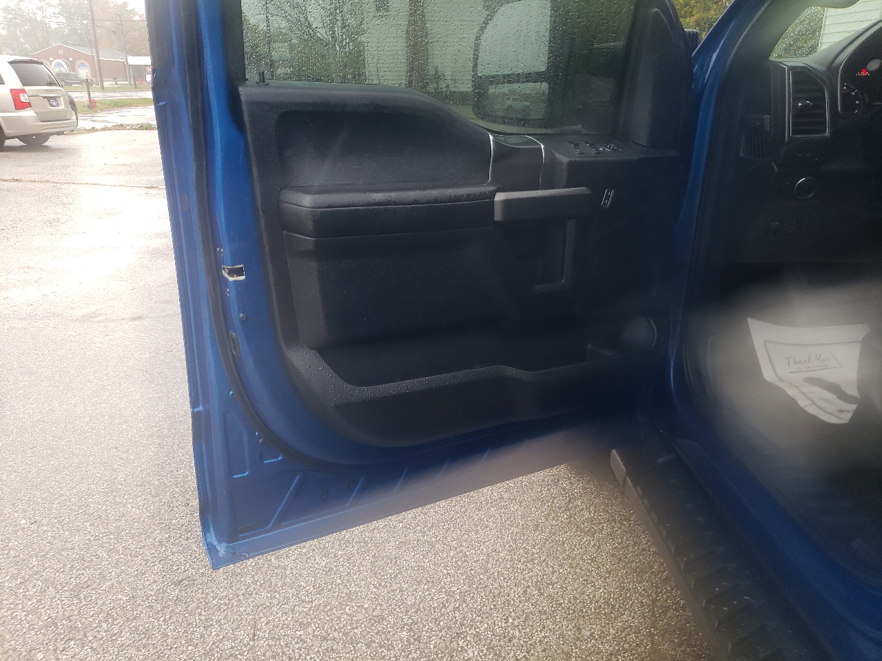 Ford F-150 XLT 4WD SuperCrew 5.5' Box 2018 Ford F-150 XLT 4WD SuperCrew 5.5' Box 2018