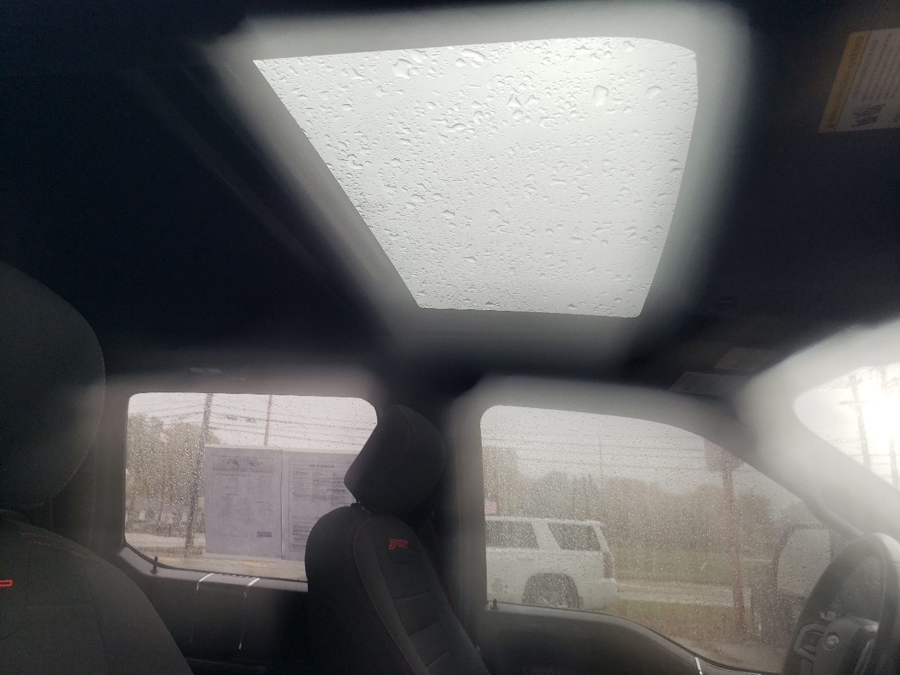 Ford F-150 XLT 4WD SuperCrew 5.5' Box 2018 Ford F-150 XLT 4WD SuperCrew 5.5' Box 2018