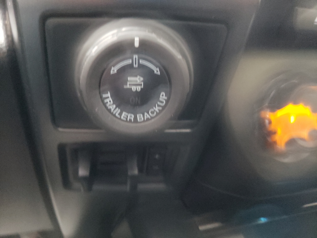 Ford F-150 XLT 4WD SuperCrew 5.5' Box 2018 Ford F-150 XLT 4WD SuperCrew 5.5' Box 2018