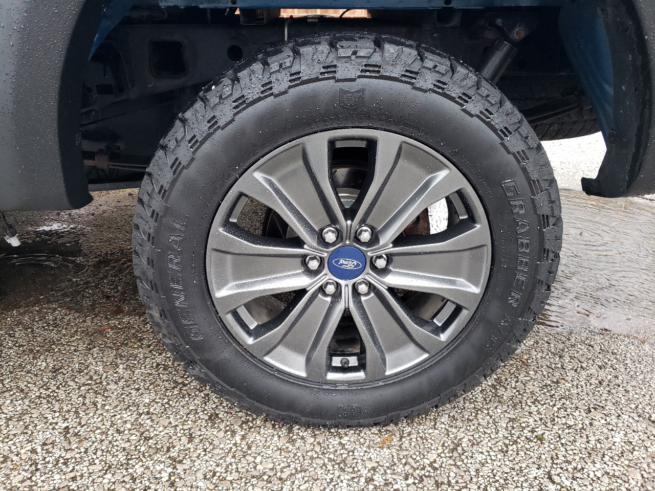 Ford F-150 XLT 4WD SuperCrew 5.5' Box 2018 Ford F-150 XLT 4WD SuperCrew 5.5' Box 2018