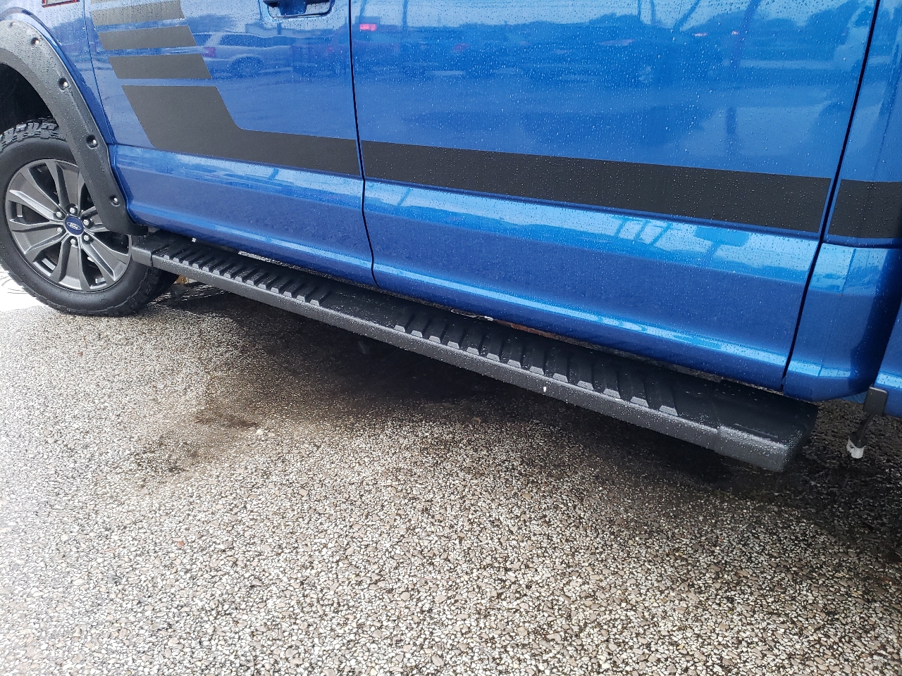 Ford F-150 XLT 4WD SuperCrew 5.5' Box 2018 Ford F-150 XLT 4WD SuperCrew 5.5' Box 2018