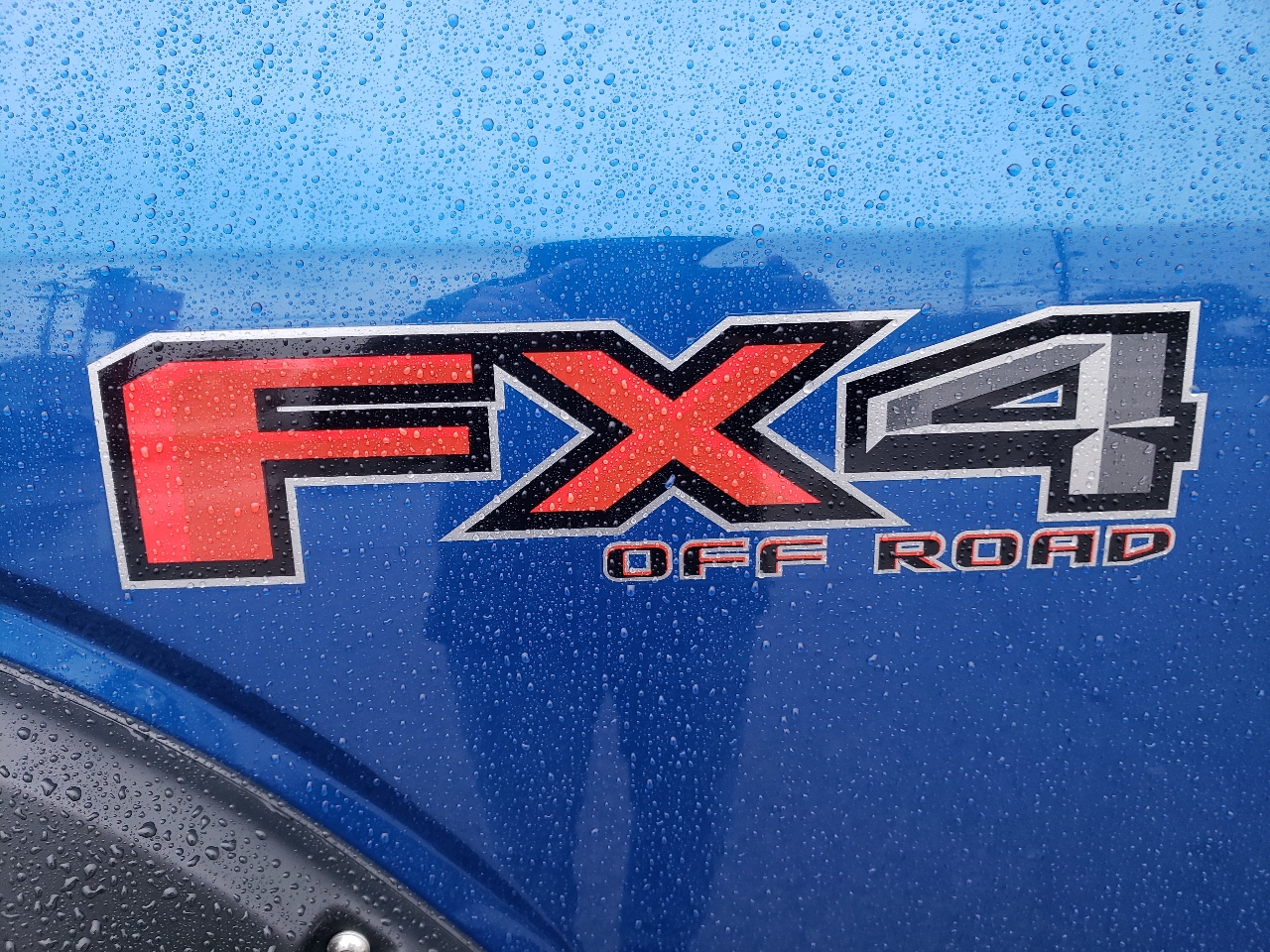 Ford F-150 XLT 4WD SuperCrew 5.5' Box 2018 Ford F-150 XLT 4WD SuperCrew 5.5' Box 2018