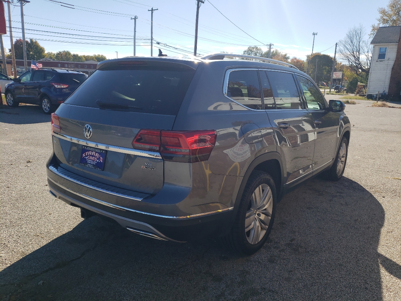 Volkswagen Atlas 3.6L V6 SEL Premium 4MOTION 2019 Volkswagen Atlas 3.6L V6 SEL Premium 4MOTION 2019