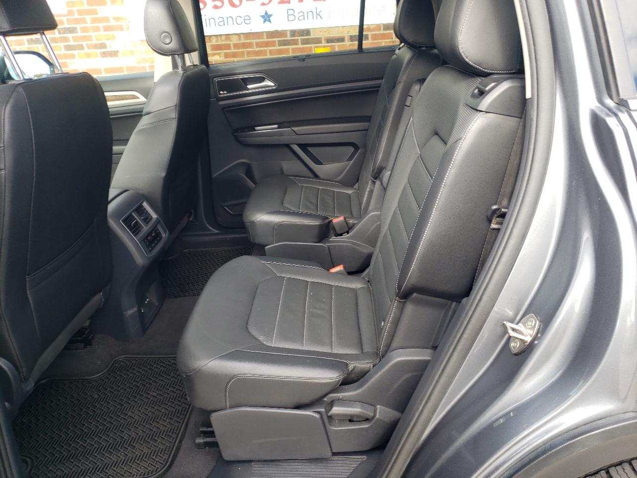 Volkswagen Atlas 3.6L V6 SEL Premium 4MOTION 2019 Volkswagen Atlas 3.6L V6 SEL Premium 4MOTION 2019