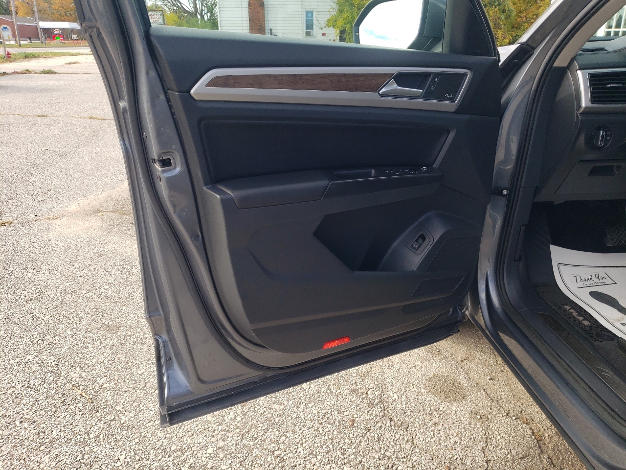 Volkswagen Atlas 3.6L V6 SEL Premium 4MOTION 2019 Volkswagen Atlas 3.6L V6 SEL Premium 4MOTION 2019