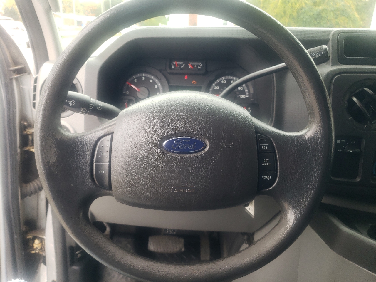 Ford Econoline Cargo Van E-150 Commercial 2012 Ford Econoline Cargo Van E-150 Commercial 2012