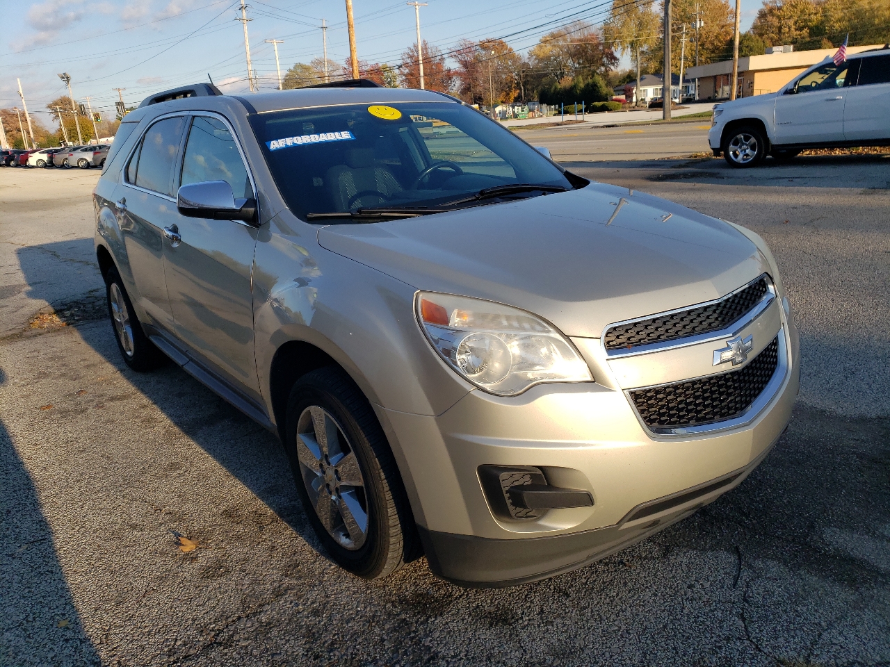 2013 Chevrolet Equinox photo 2