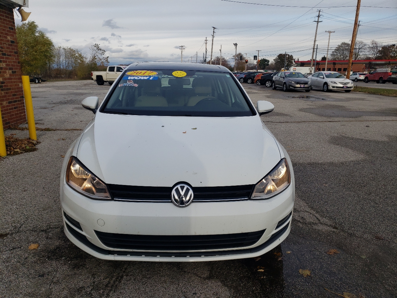 2017 Volkswagen Golf SE