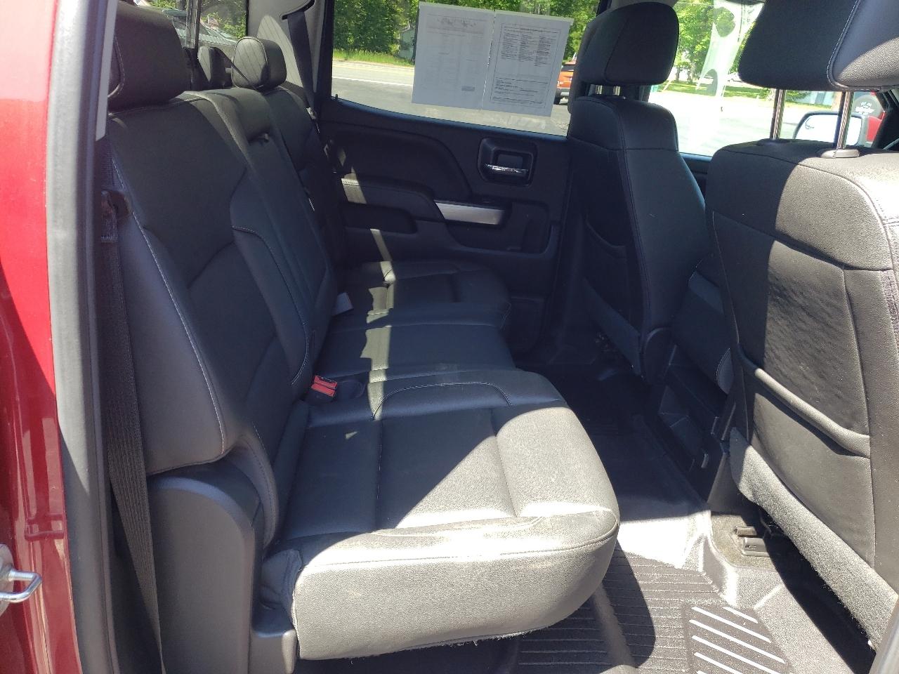 Chevrolet Silverado 1500 4WD Crew Cab 143.5" LT w/1LT 2018