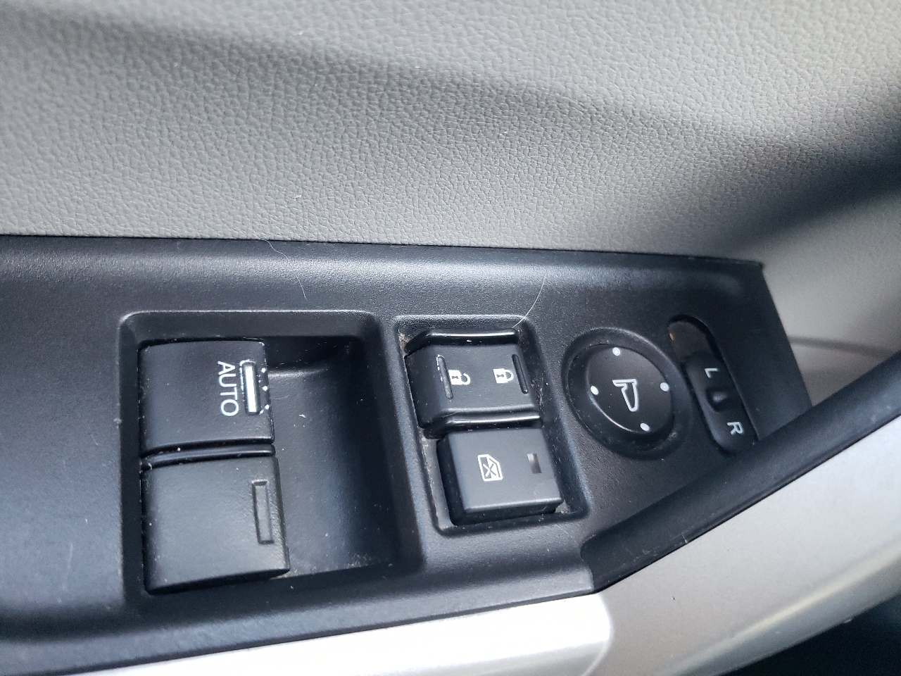 Honda Civic Cpe 2dr Auto LX 2013