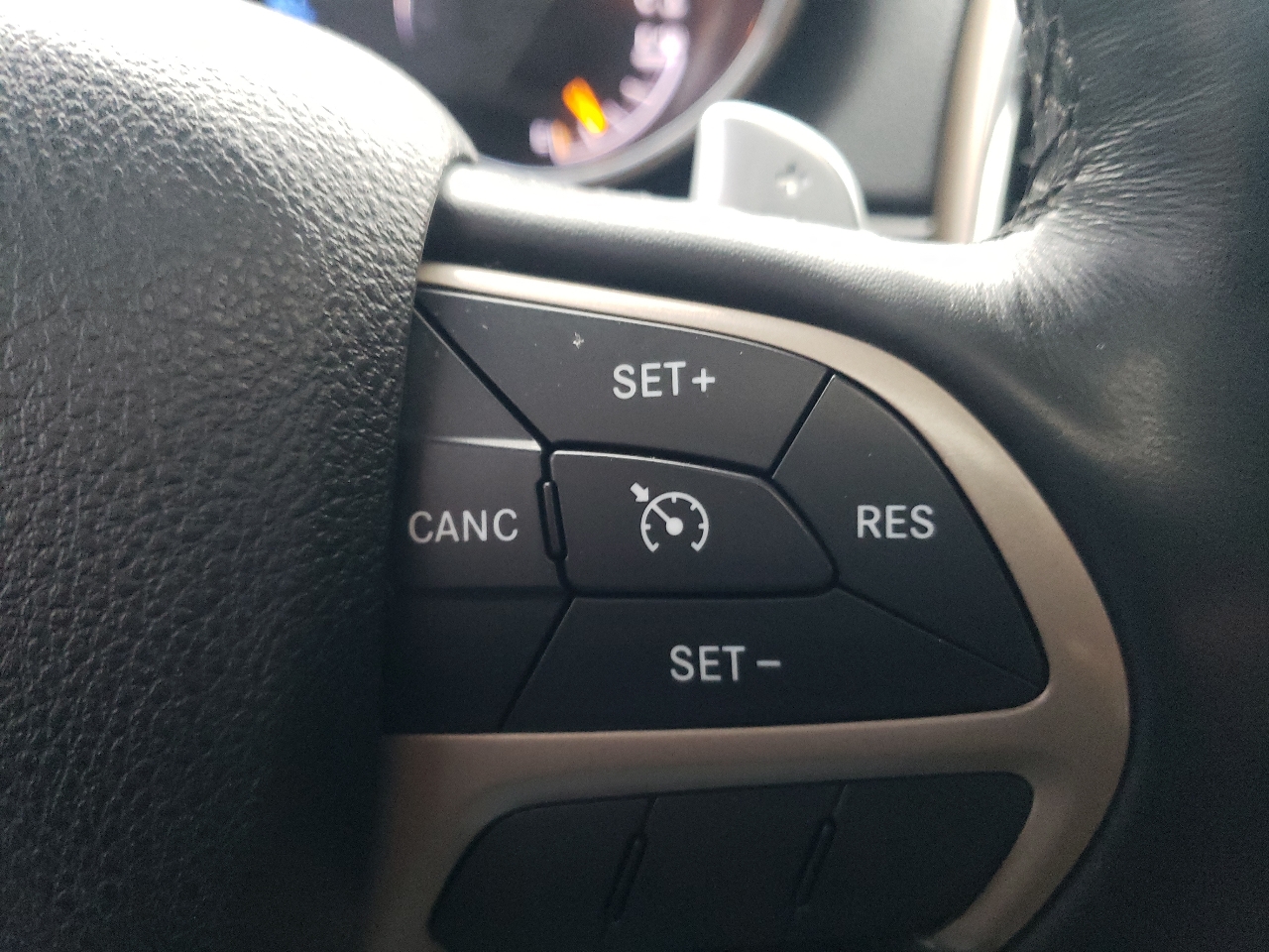 Jeep Grand Cherokee RWD 4dr Limited 2015